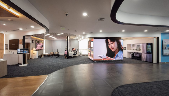Samsung Expands Enterprise AI Ecosystem Strategy